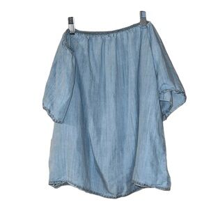 Shirt - Off the shoulder light blue shirt - size medium